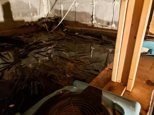 Crawlspace Water Cleanup in Niceville